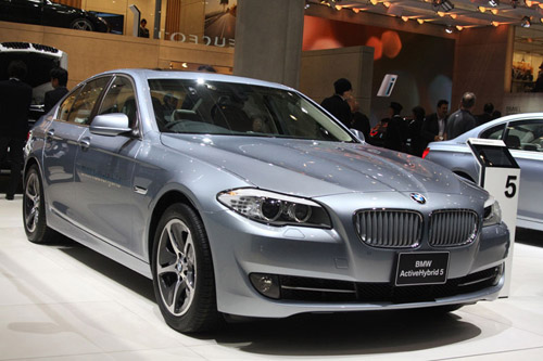 В Токио представлен 2012 BMW ActiveHybrid 5 Series
